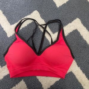 sports bra